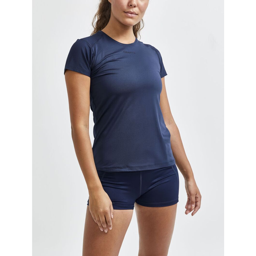Adv Essence Slim Tee Damen