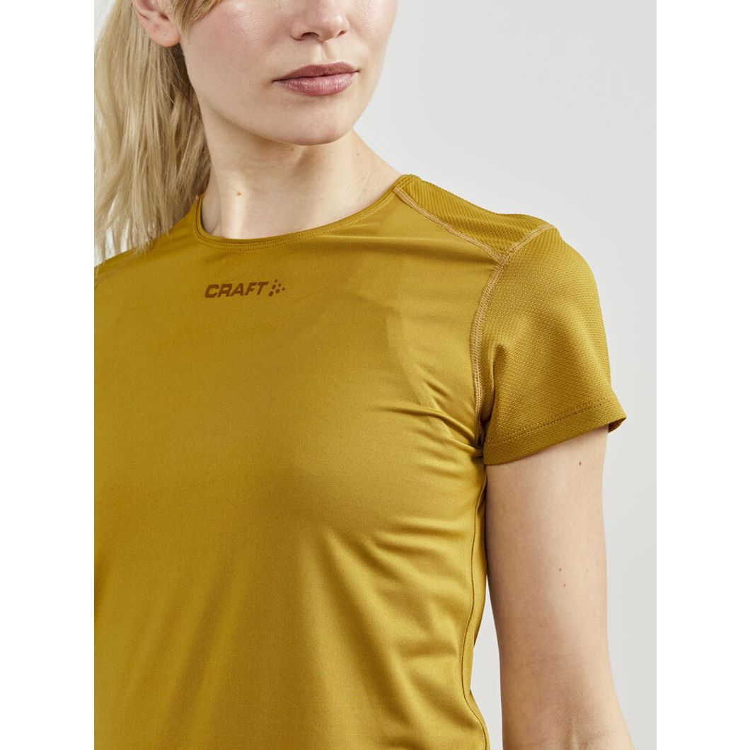 Adv Essence Slim Tee Damen