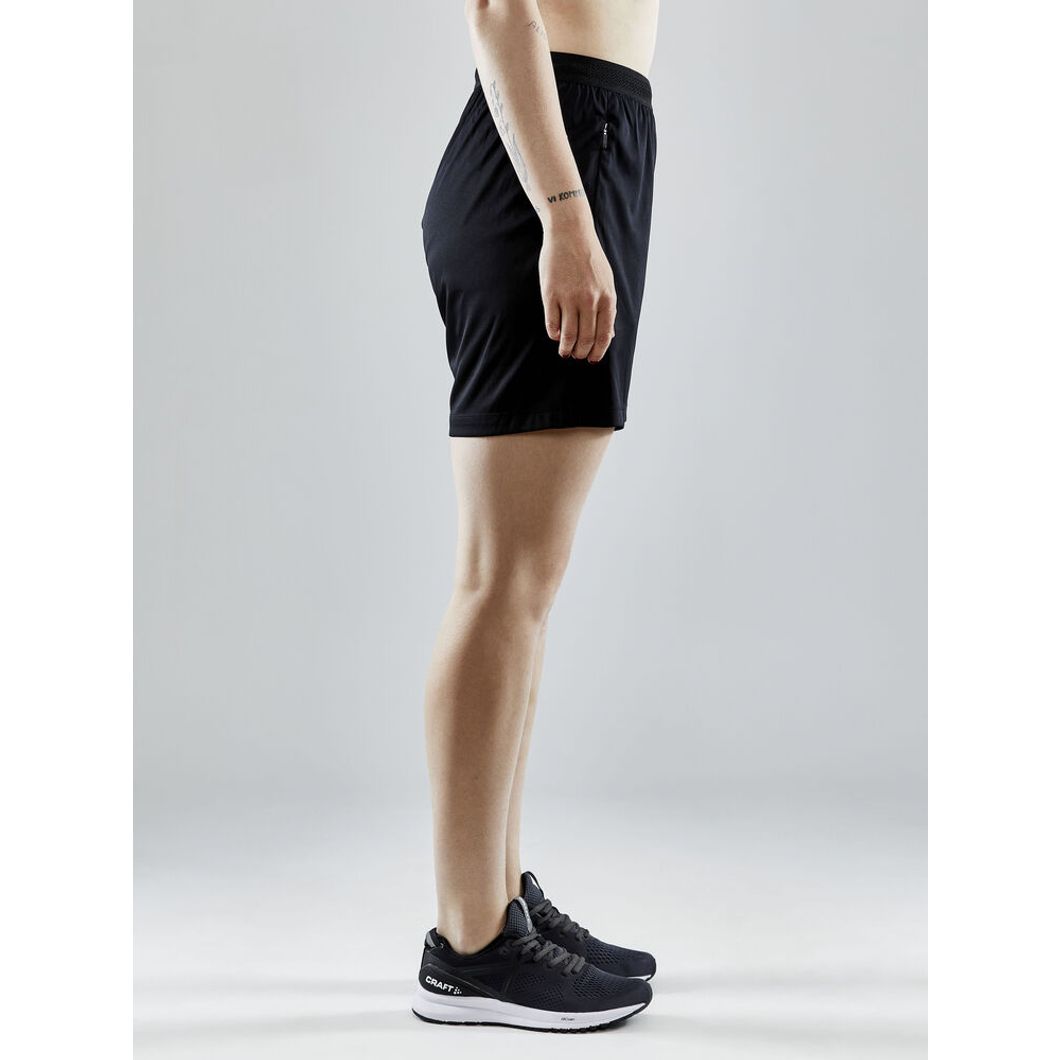 Evolve Zip Pocket Shorts Damen