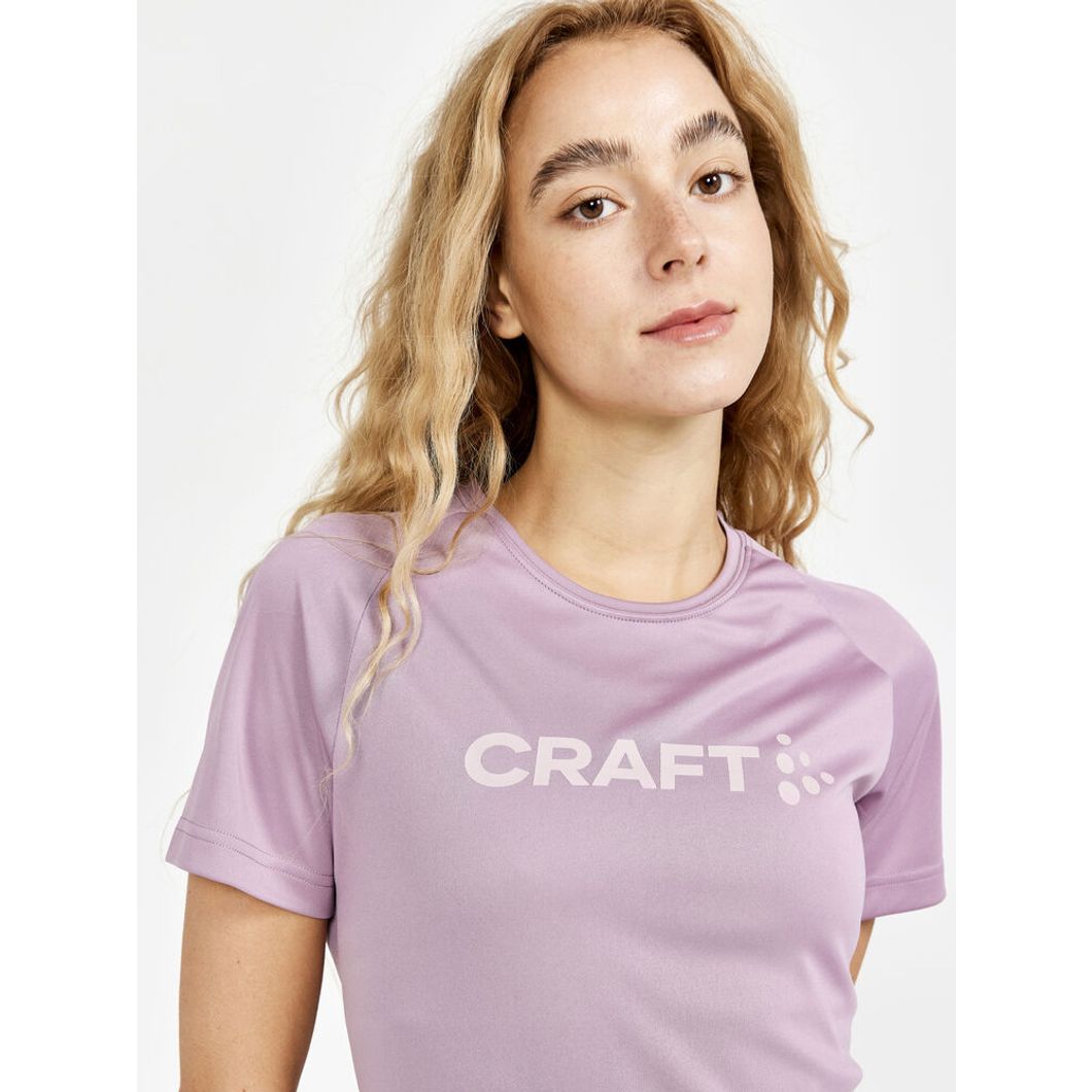 Core Essence Logo T-Shirt Damen
