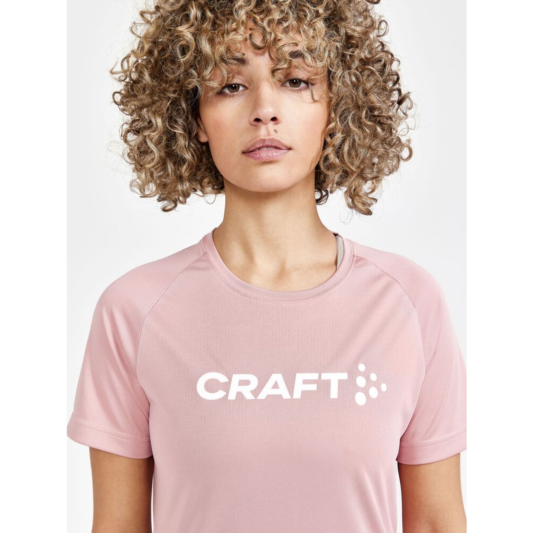 Core Essence Logo T-Shirt Damen