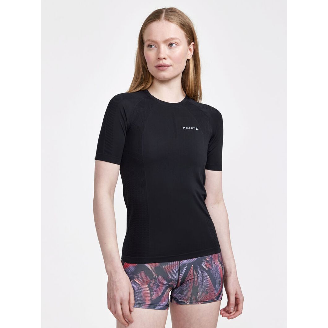 Advanced Cool Intensity Kurzarmshirt Damen