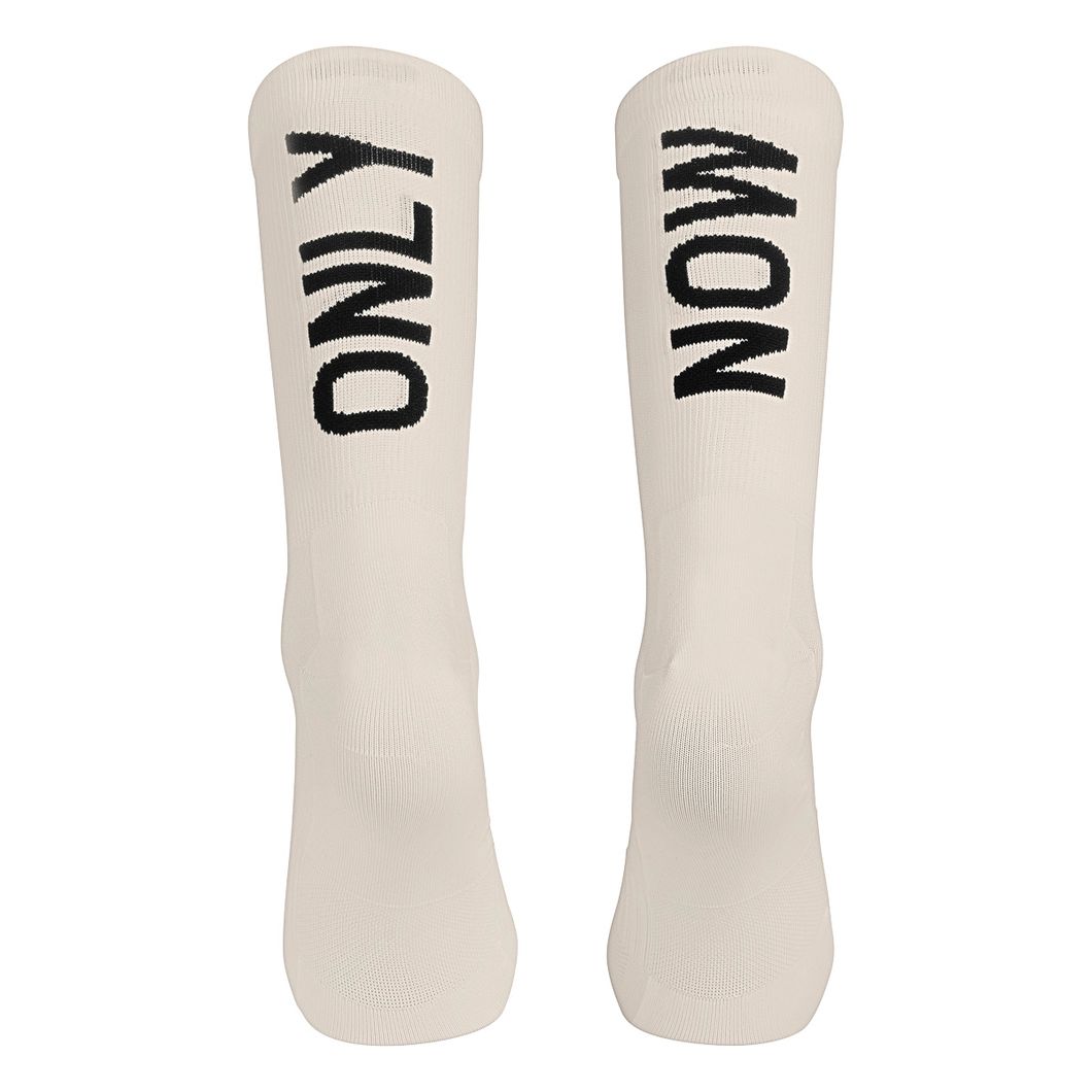 STMNT Only Now Socken