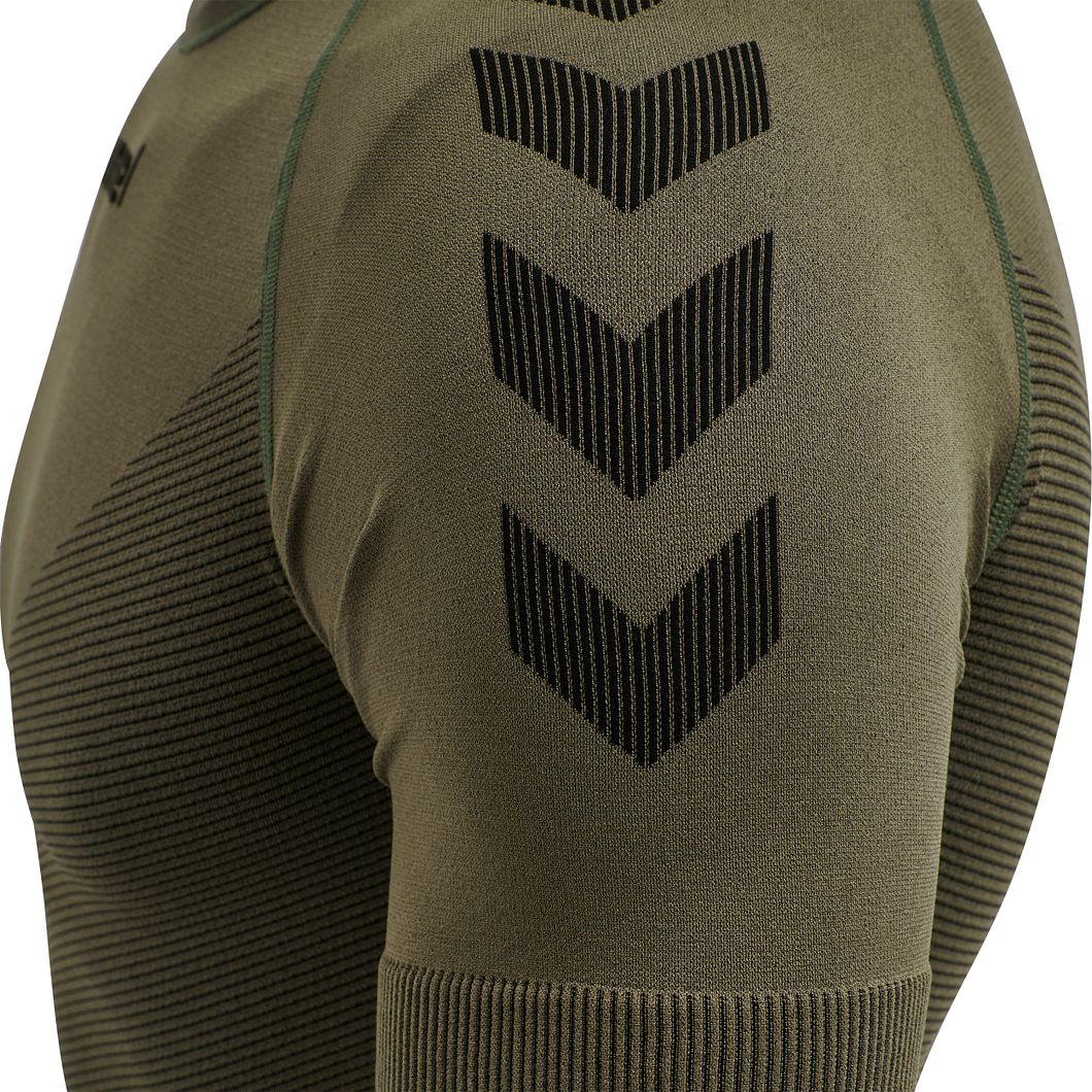 First Seamless Jersey
