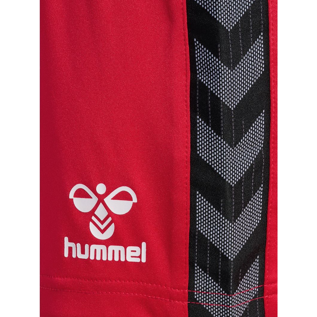 AUTHENTIC PL Shorts Damen