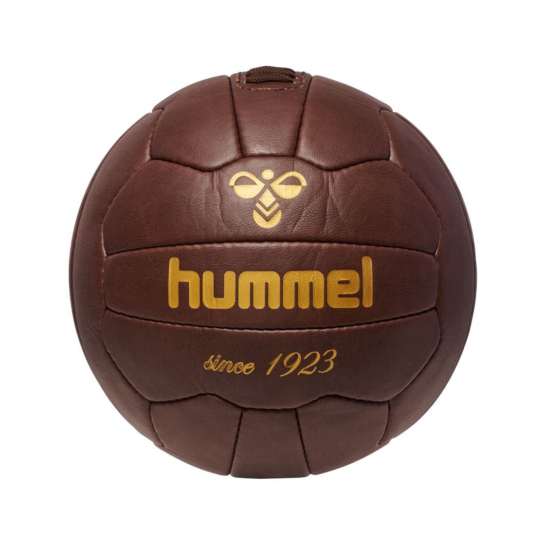 ROOT EXCLUSIVE Fußball