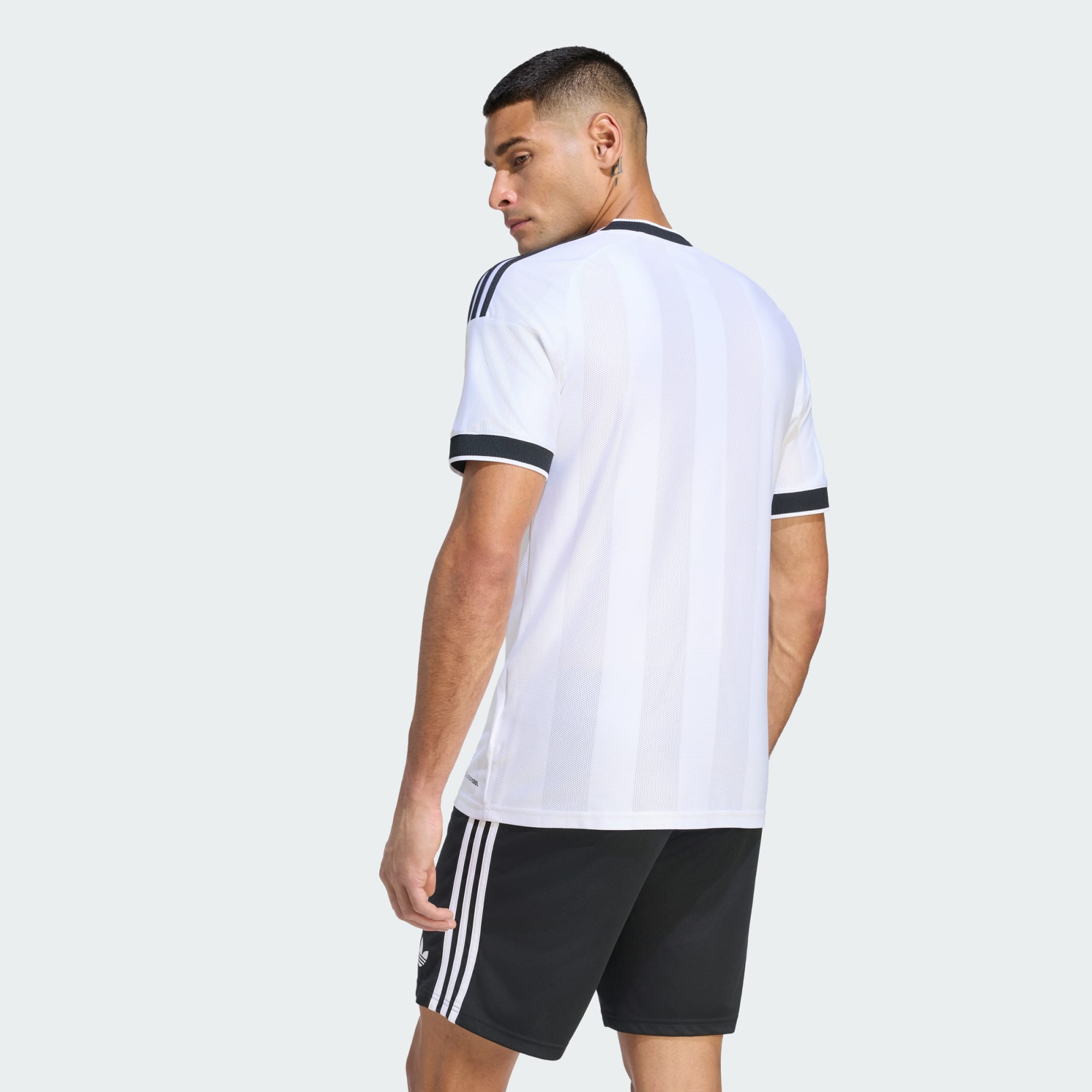 Eintracht Frankfurt 26/27 Auswärtstrikot