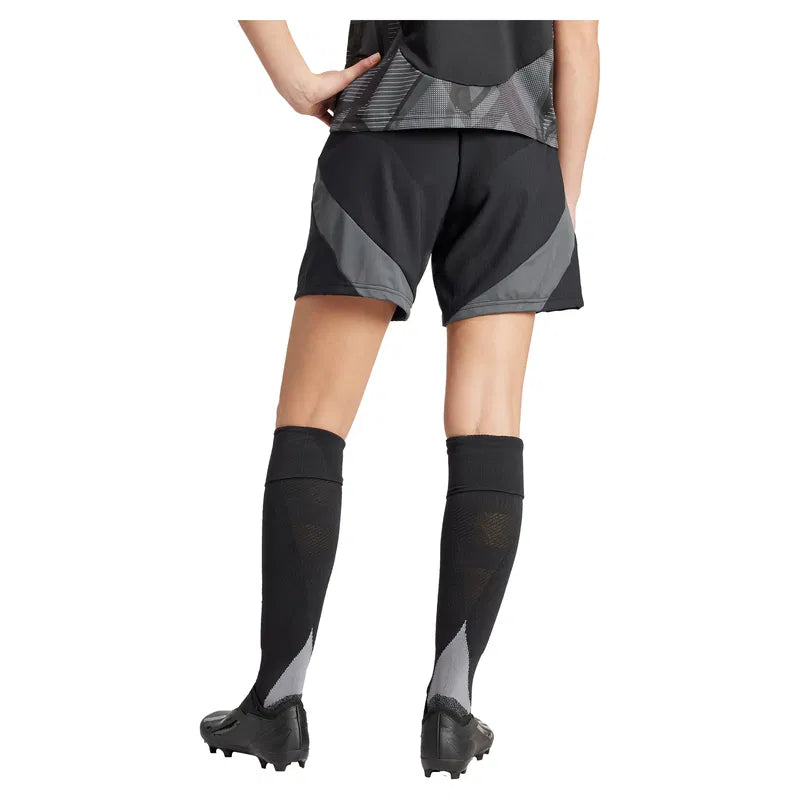 Tiro 24 Competition Match Short Damen