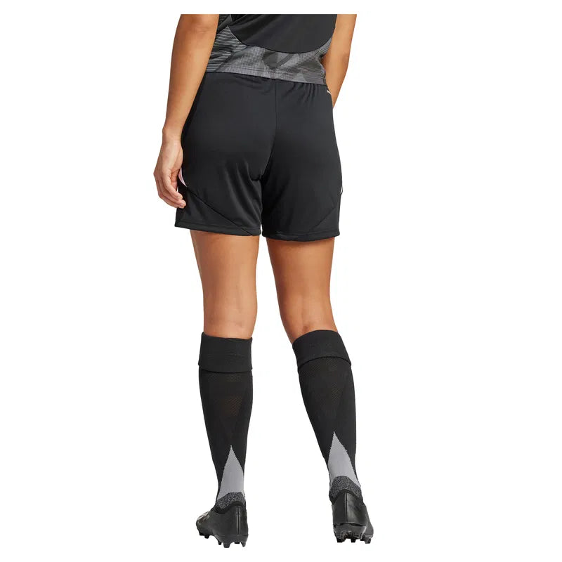 Tiro 24 Short Damen