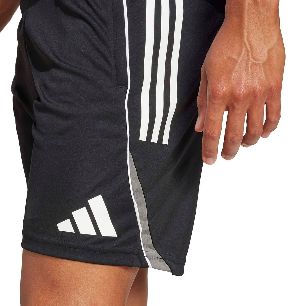 Tiro 25 Training Shorts