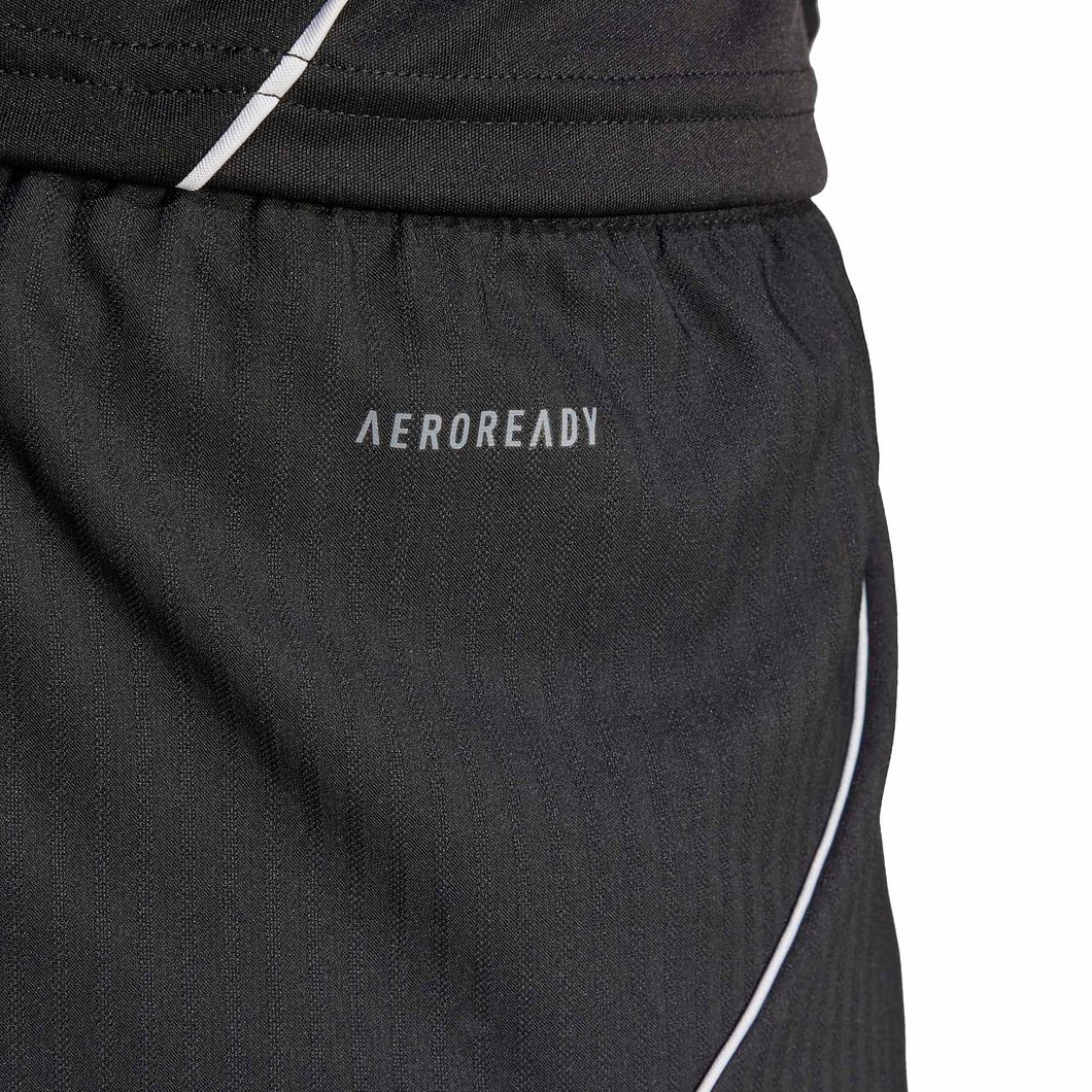 TIRO25 Shorts