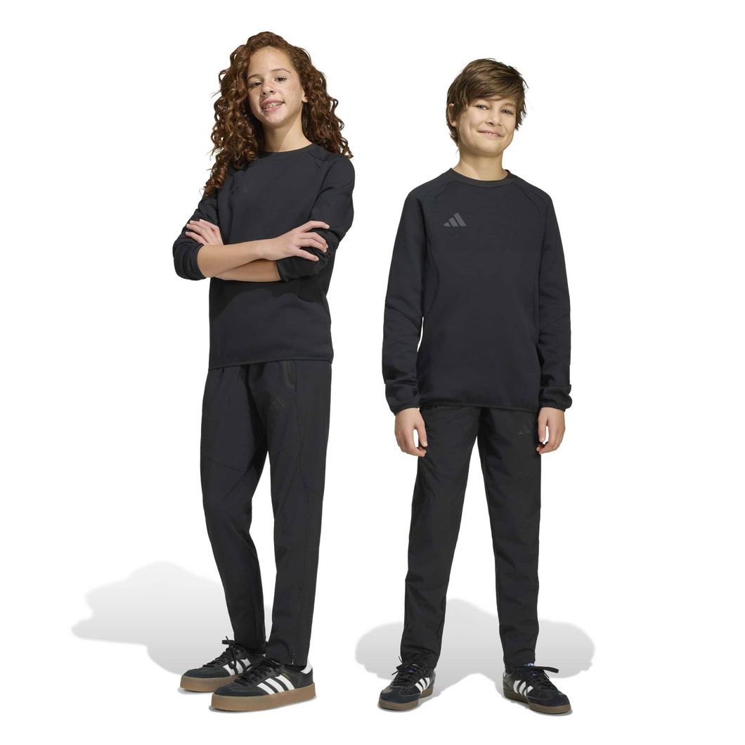 TuS Maikammer Adidas TIRO TRAVEL WOVEN PANTS KIDS (Lieferbar ab Mitte/Ende April)