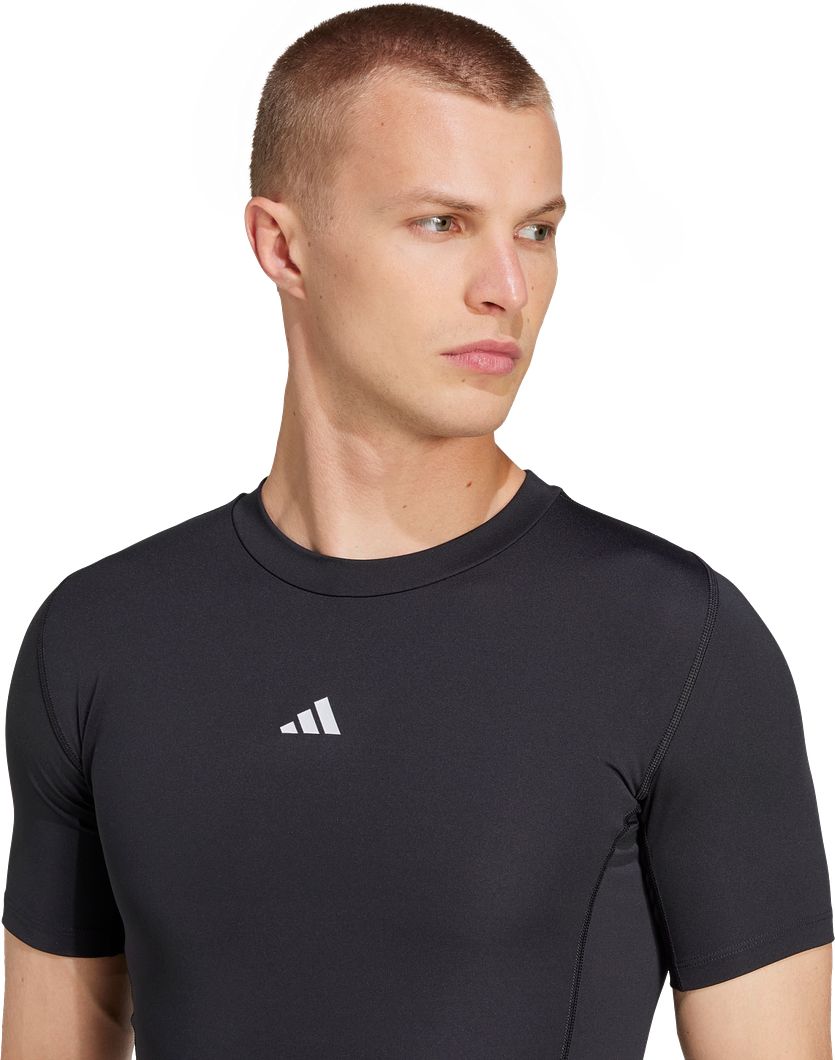 Techfit Kurzarm Kompressionsshirt
