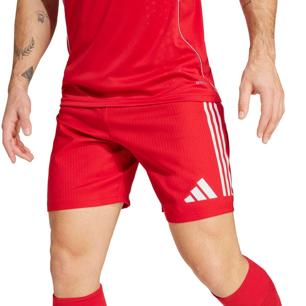 TIRO25 Shorts