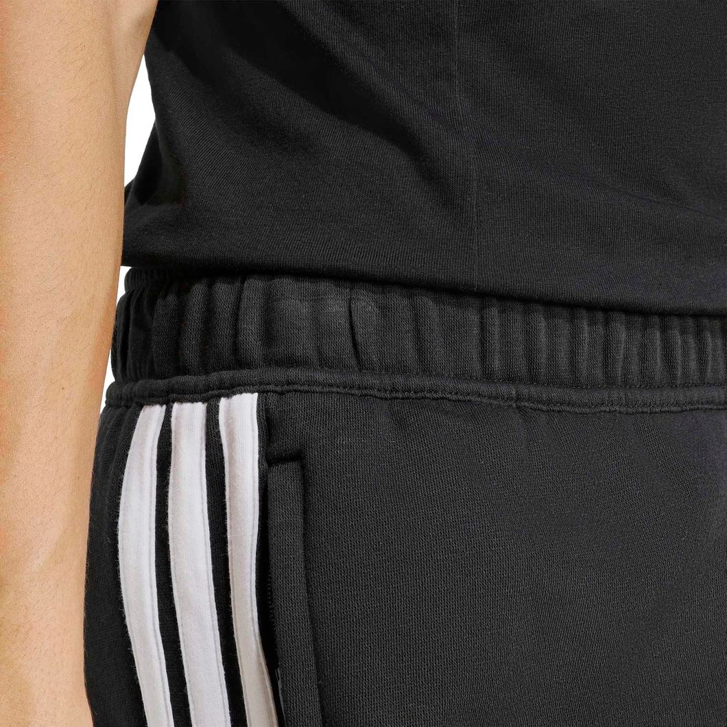 Tiro 26L Shorts Damen