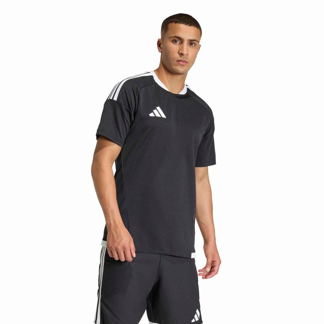 Tiro 26 Trikot