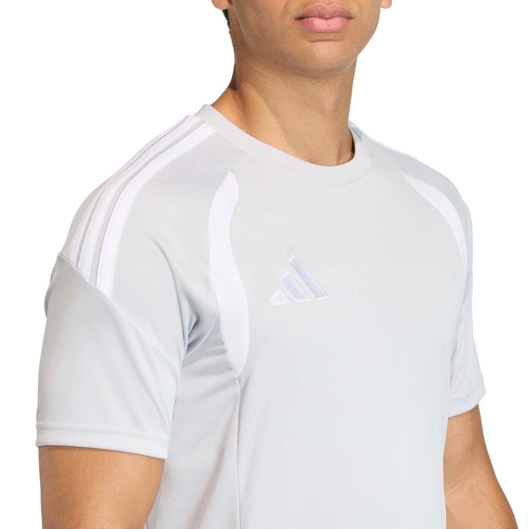 Tiro 26 Trikot
