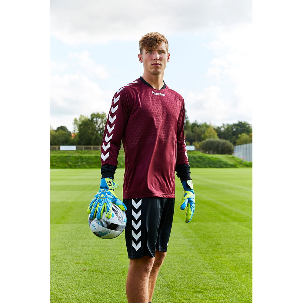 Hummel Essential Goalkeeper Jersey