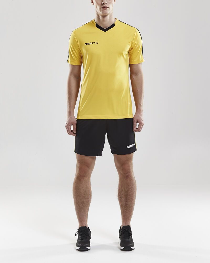 Progress Contrast Short