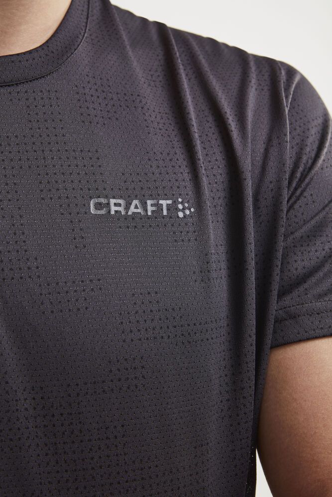 Eaze Shortsleeve T-Shirt