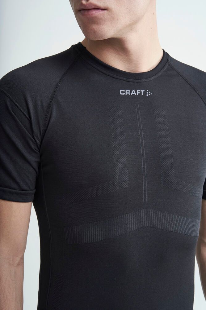 Active Intensity Kurzarmshirt