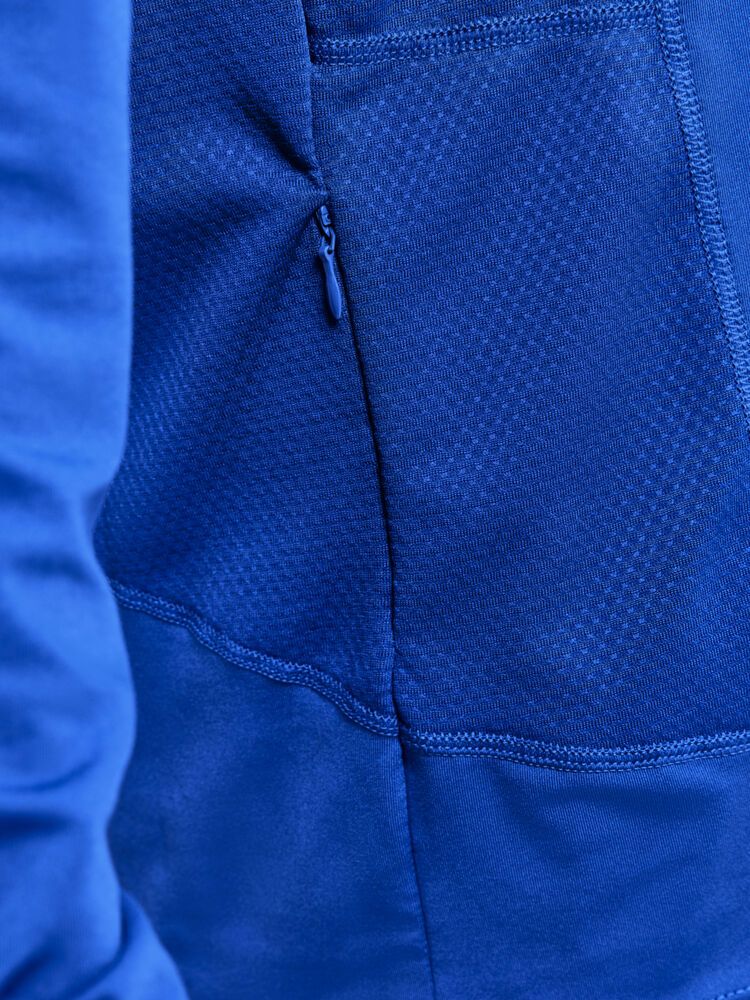 Adv Essence Longsleeve Tee