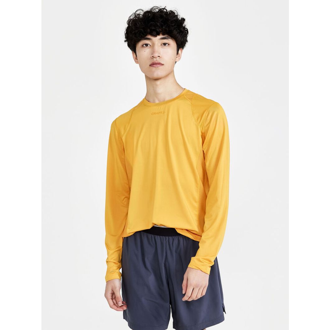 Adv Essence Longsleeve Tee