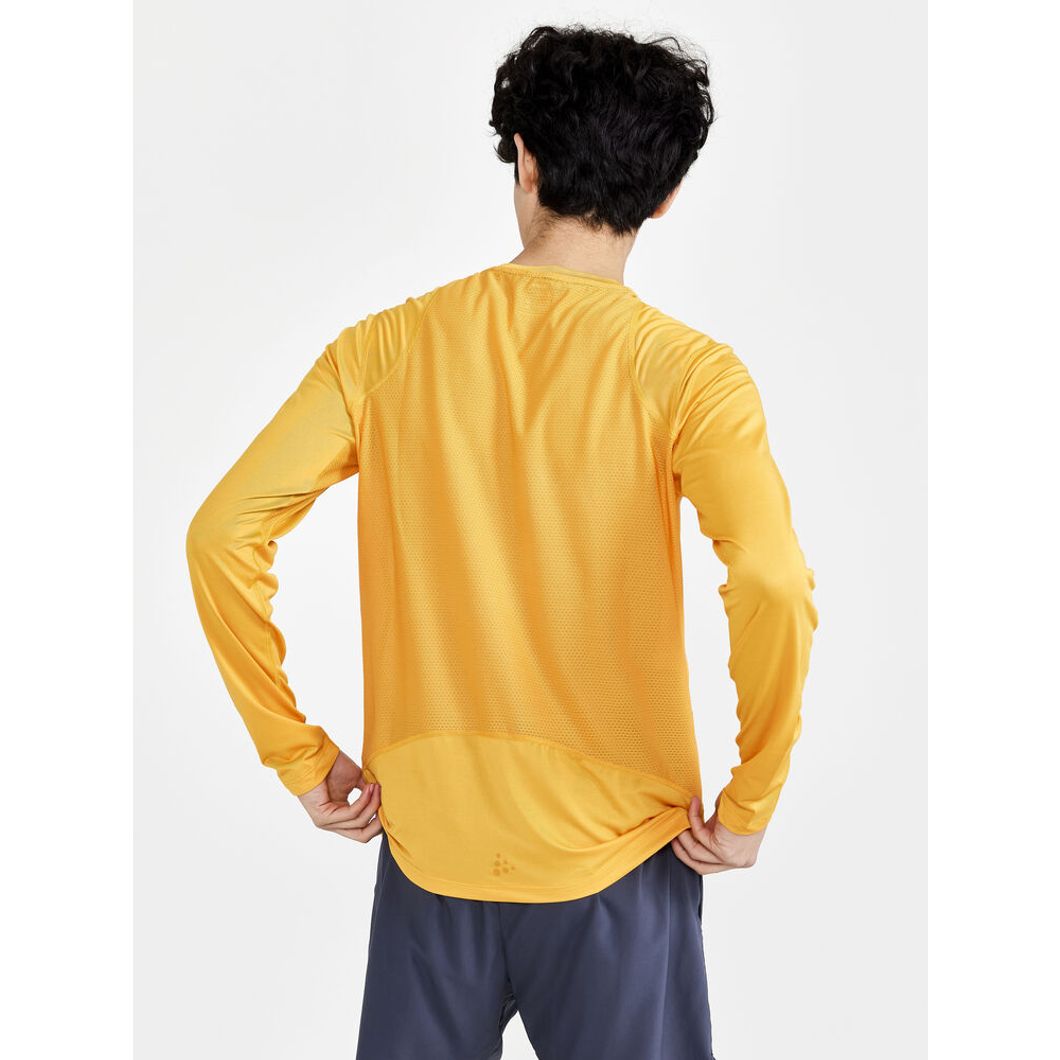 Adv Essence Longsleeve Tee