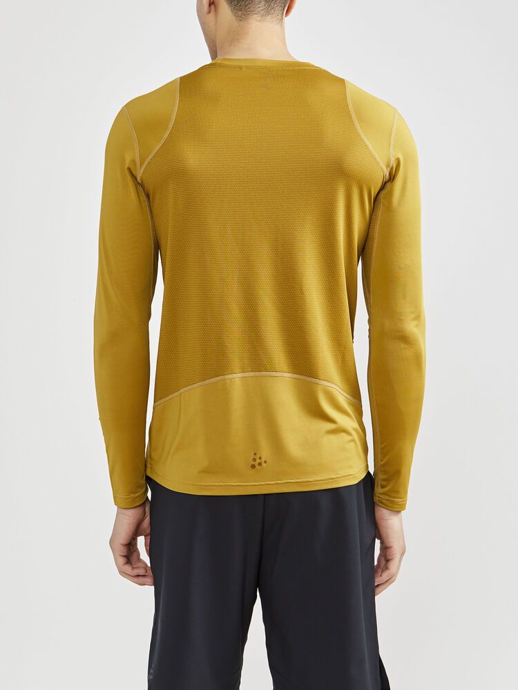 Adv Essence Longsleeve Tee