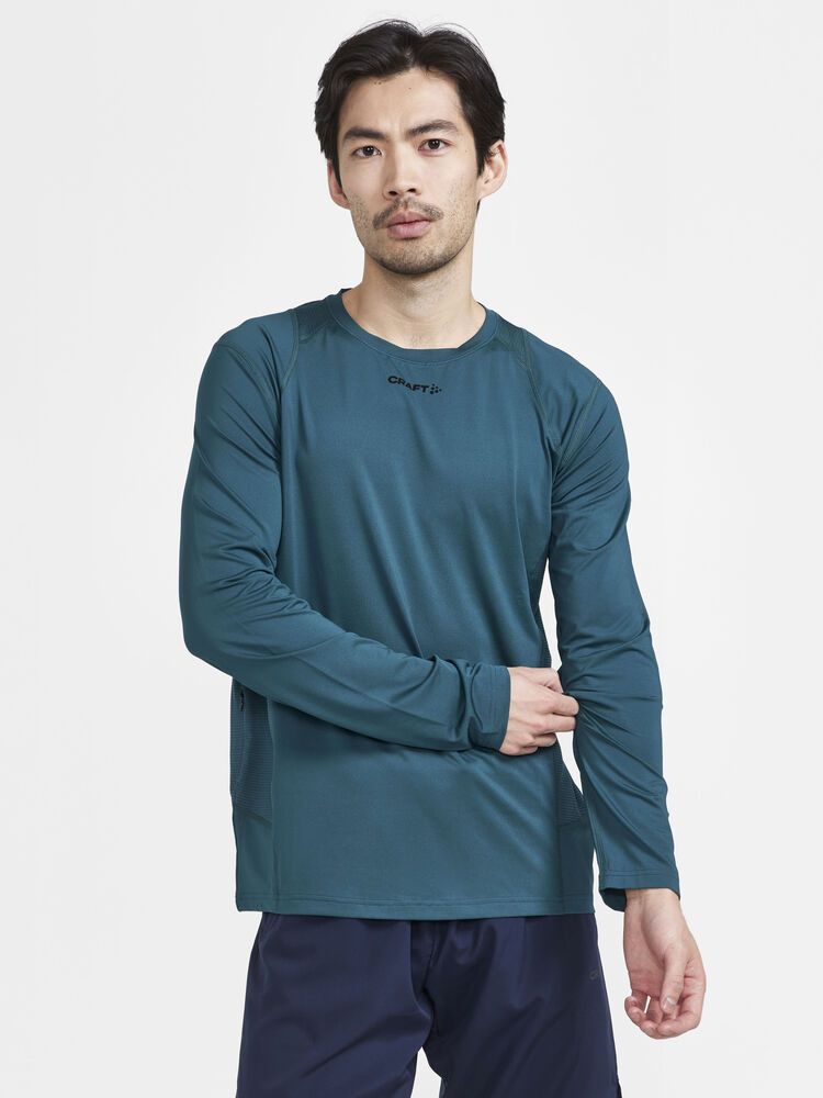 Adv Essence Longsleeve Tee