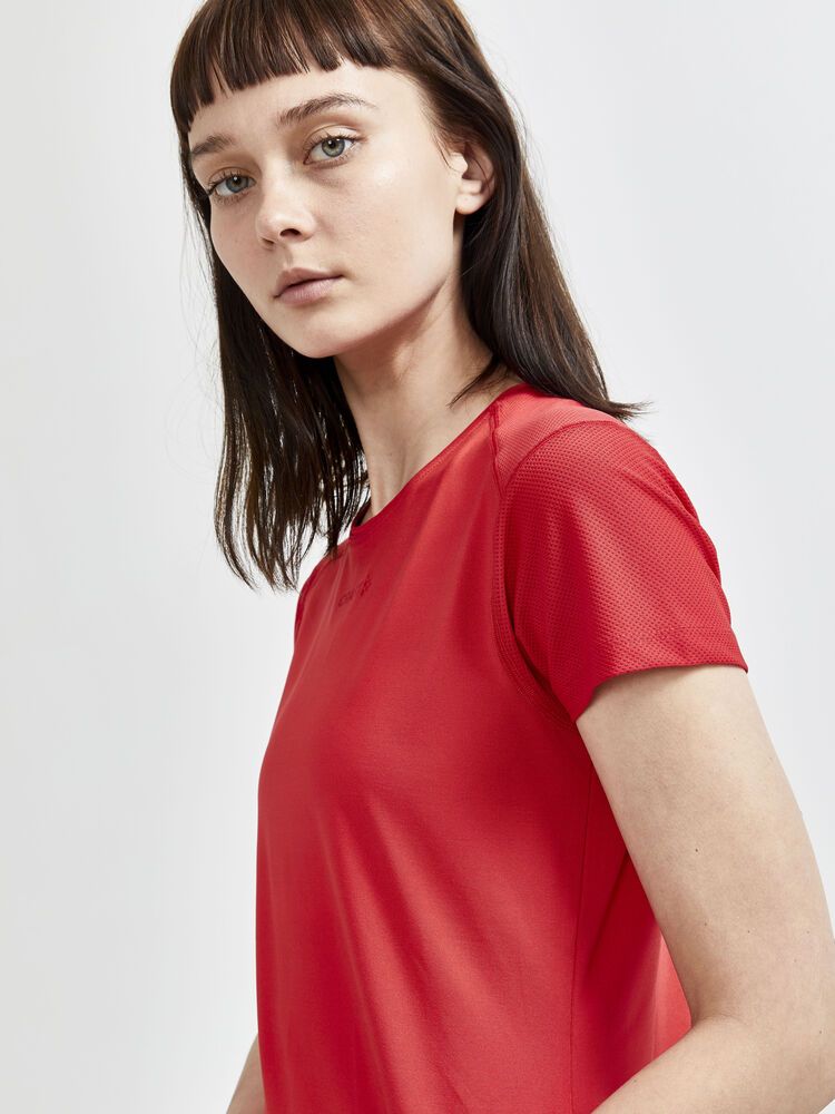 Adv Essence Slim Tee Damen