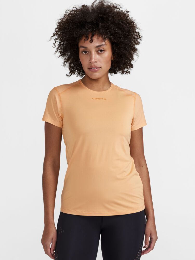 Adv Essence Slim Tee Damen