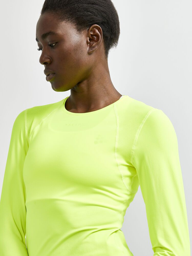 Adv Essence Longsleeve Damen