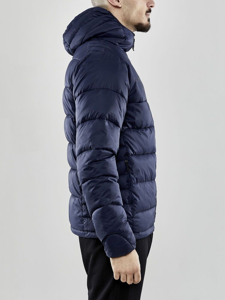 Core Explore Isolate Jacke