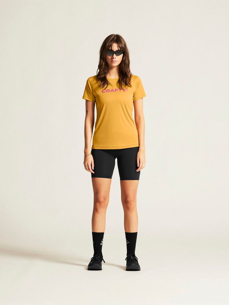Core Essence Logo T-Shirt Damen