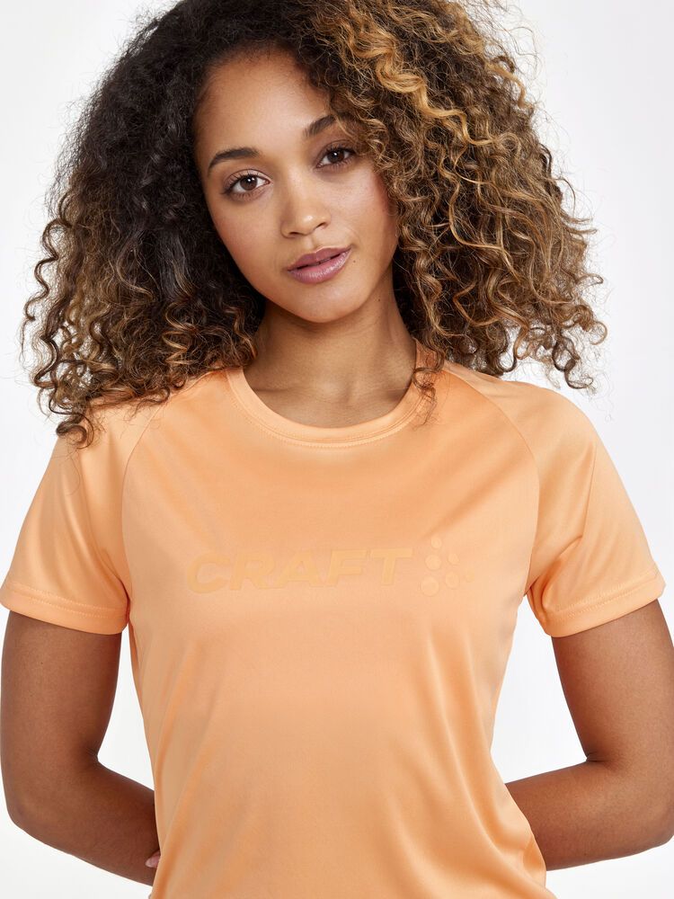 Core Essence Logo T-Shirt Damen