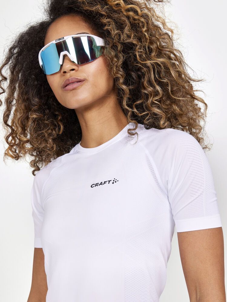Advanced Cool Intensity Kurzarmshirt Damen