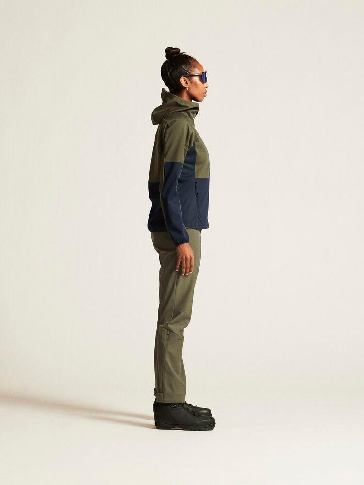 Core Backcountry Hooded Jacket Damen