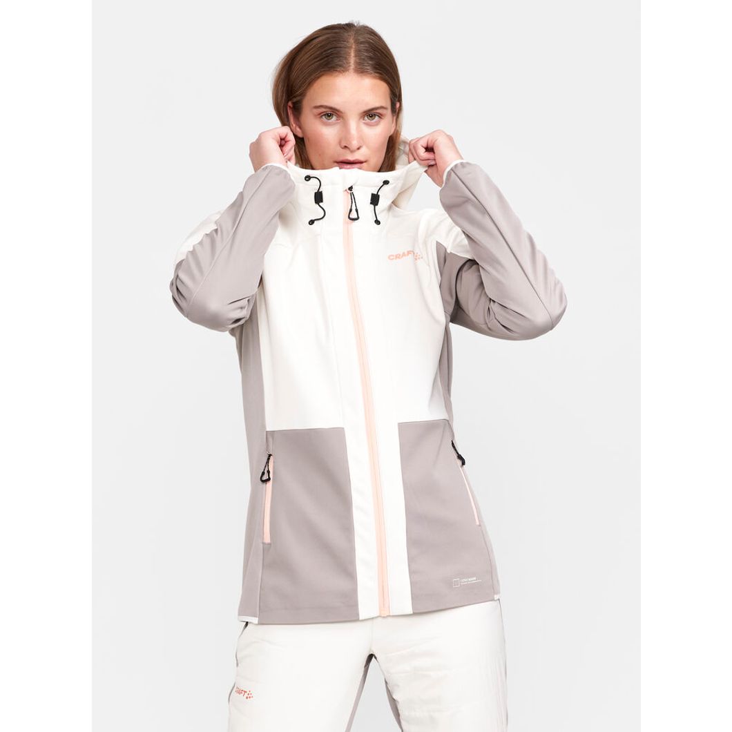 Core Backcountry Hooded Jacket Damen