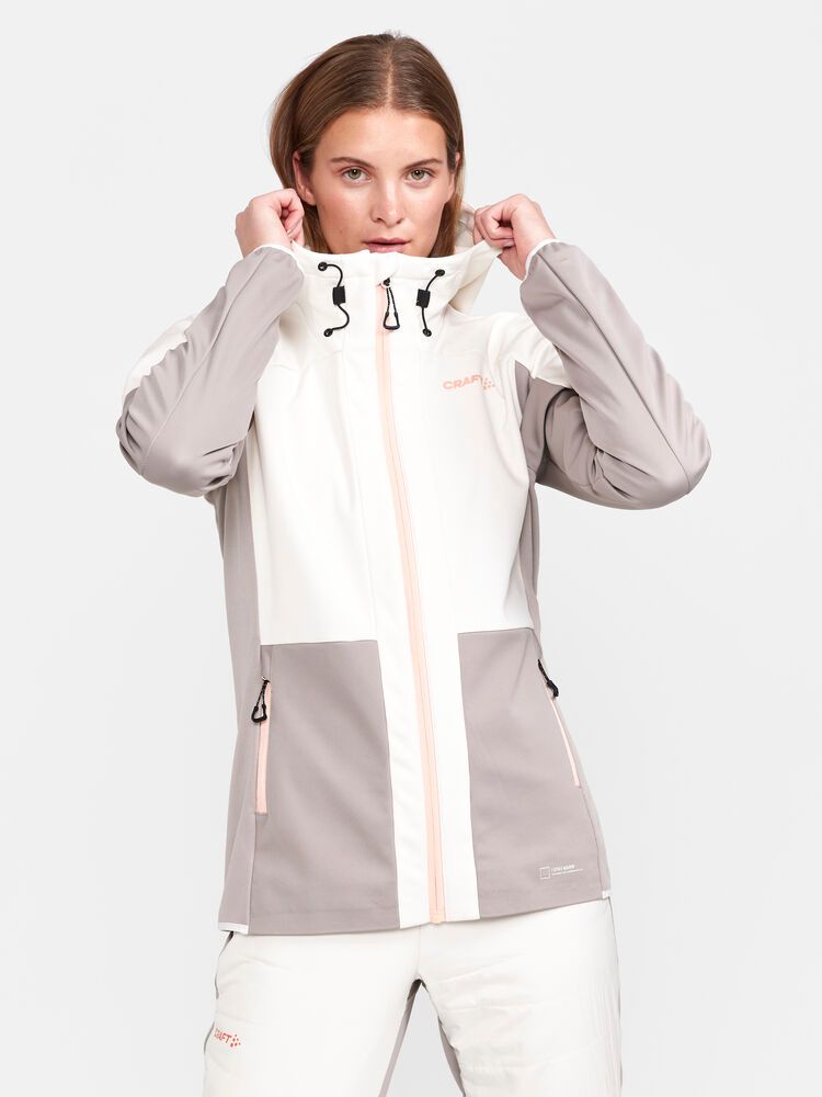 Core Backcountry Hooded Jacket Damen