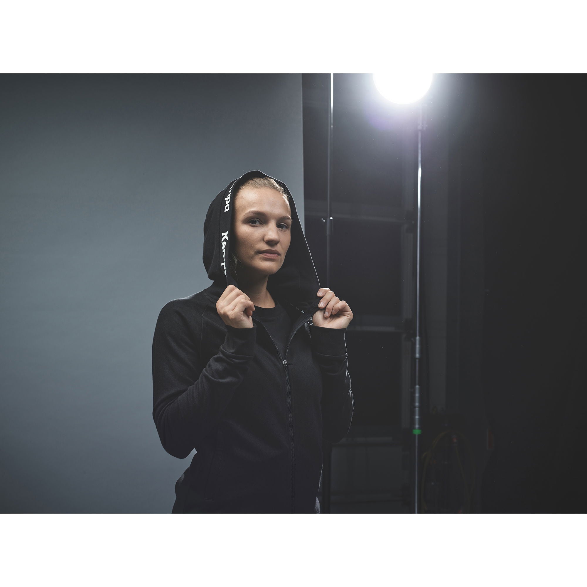 Kempa Core 26 Kapuzenjacke Damen