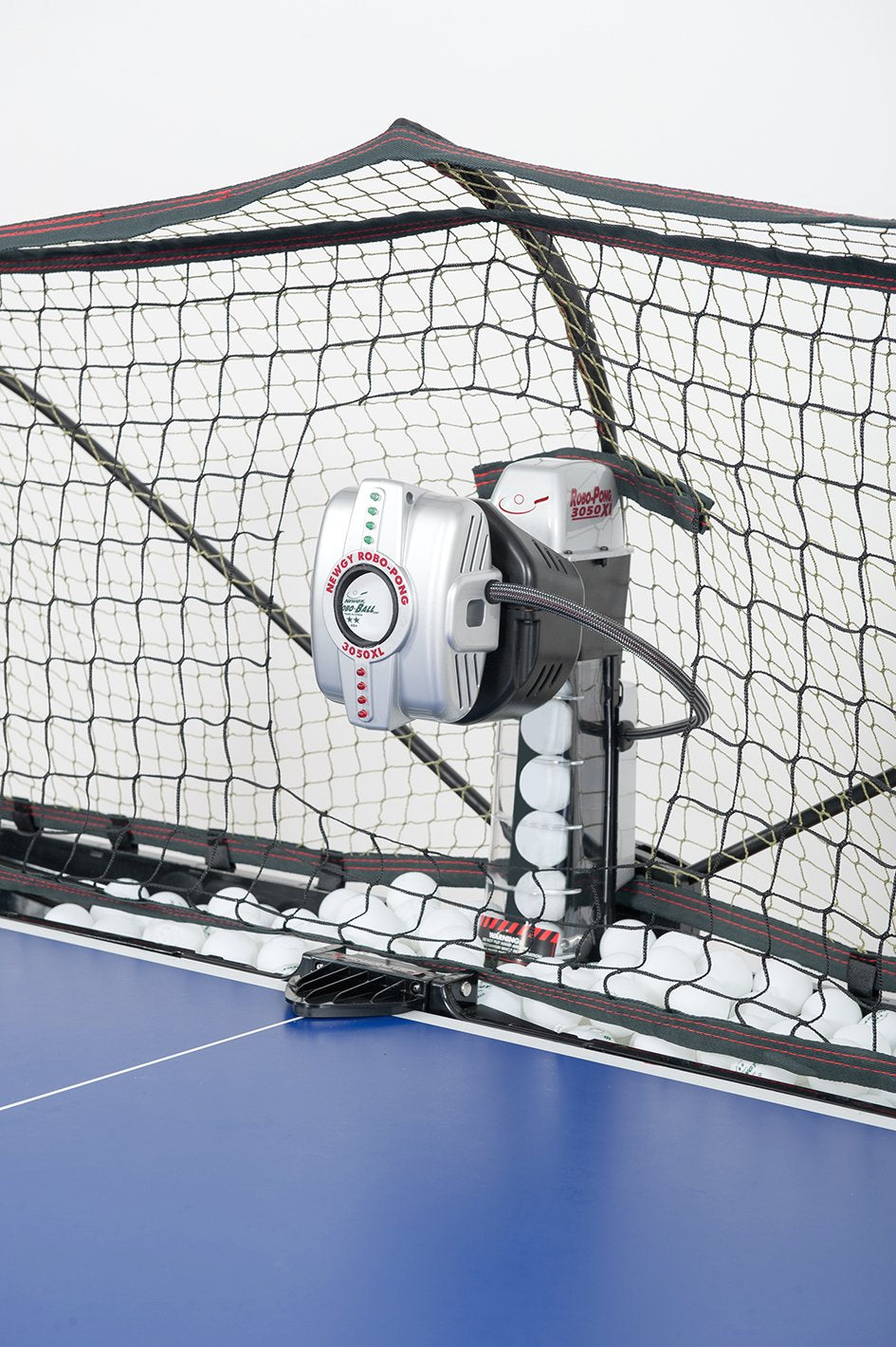 NEWGY Robopong 3050XL inkl. 72 DONIC Coach P40+ ** - Bälle