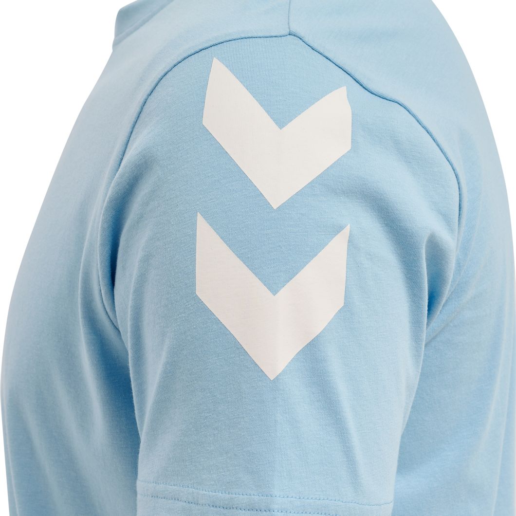 LEGACY CHEVRON T-SHIRT