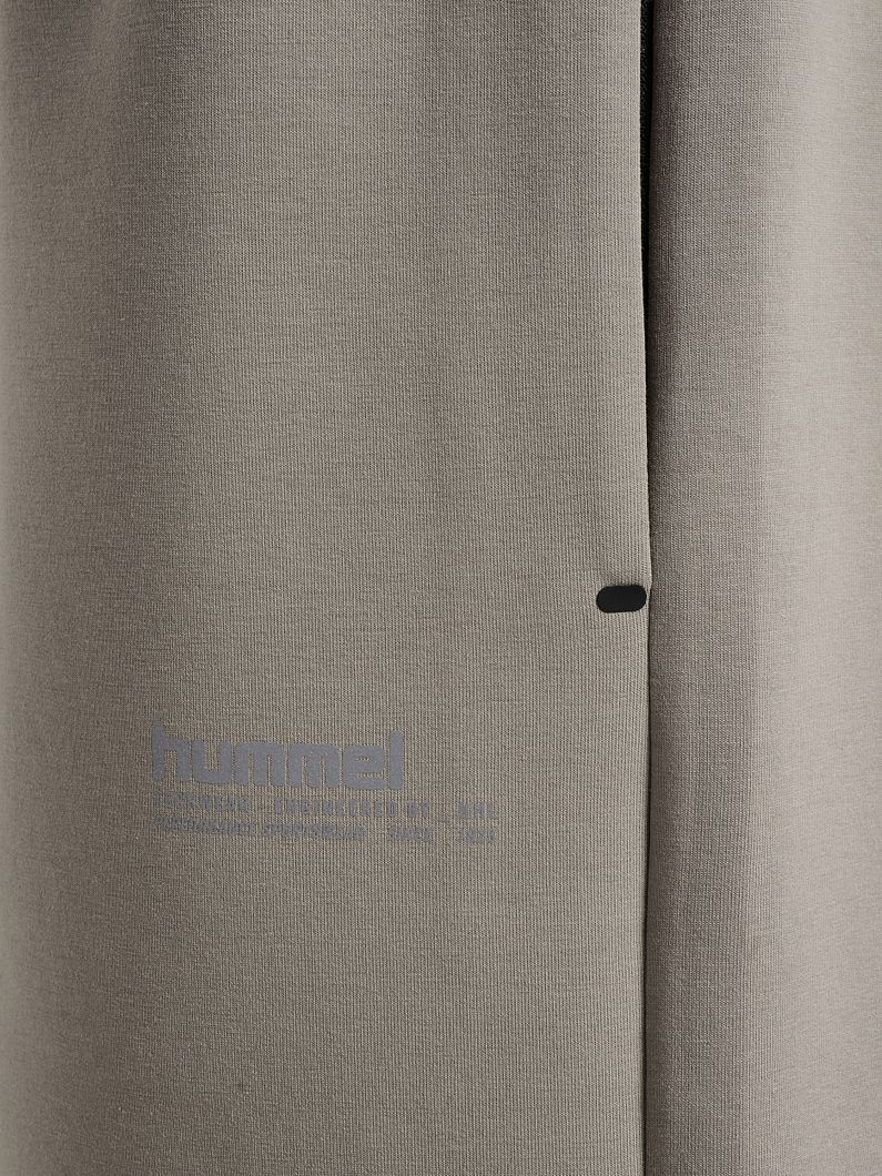 hmlTECH FLEECE Shorts