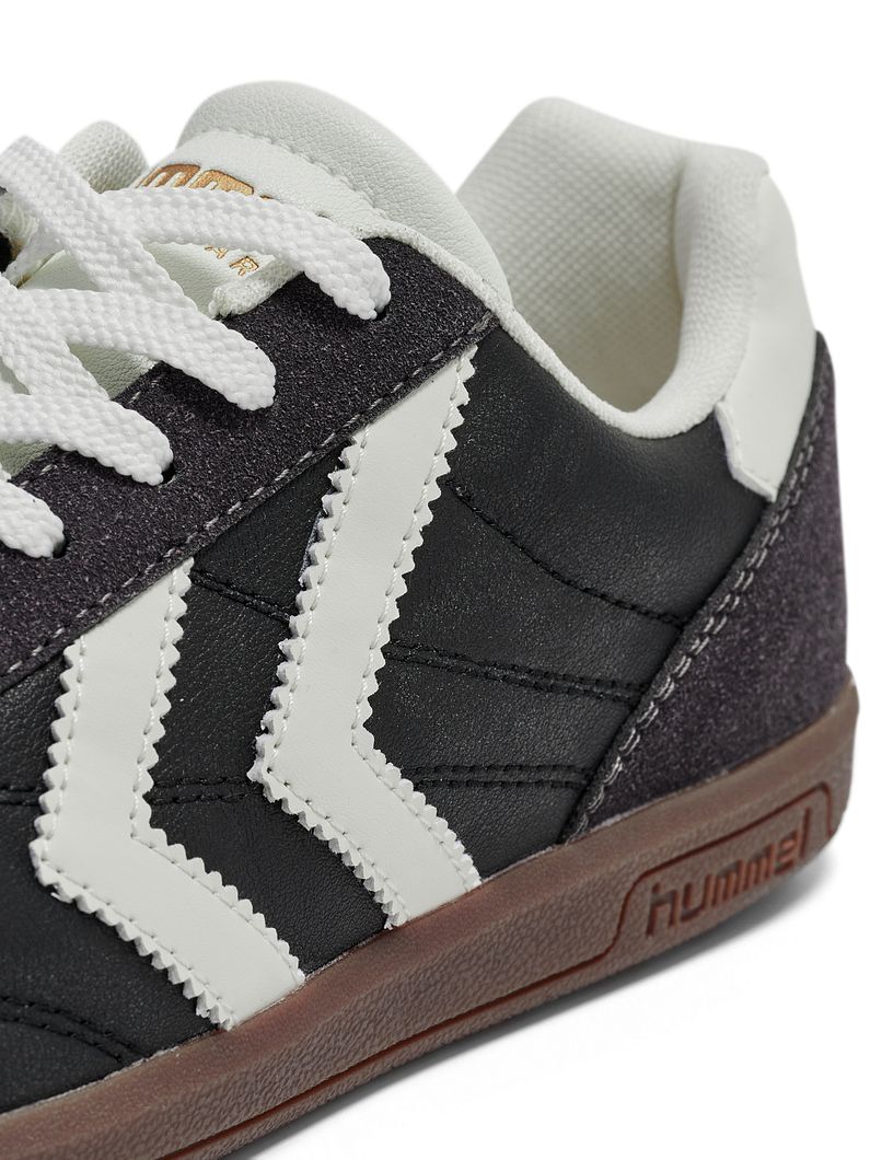 Super Match Sneaker