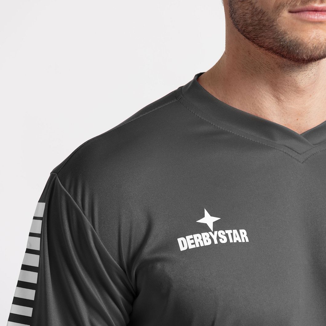 Contra Trikot