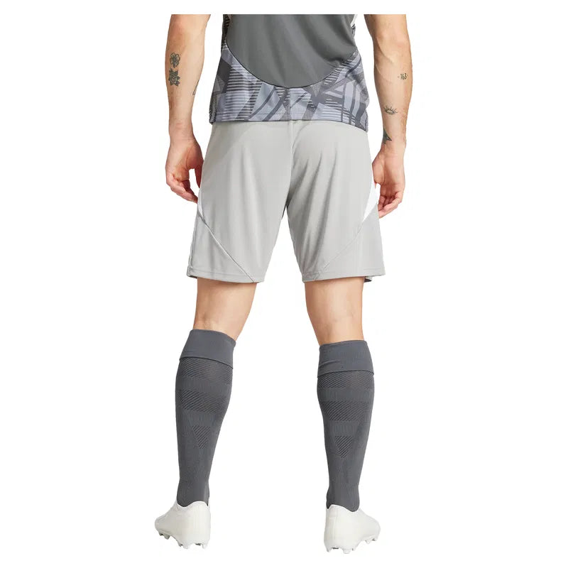 Tiro 24 Short