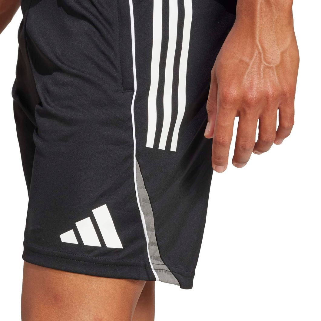 Tiro 25 Training Shorts