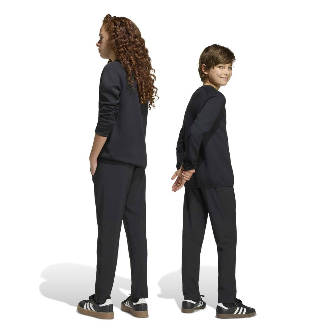 TuS Maikammer Adidas TIRO TRAVEL WOVEN PANTS KIDS (Lieferbar ab Mitte/Ende April)