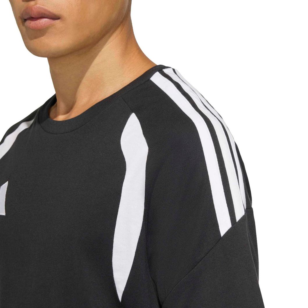 Tiro 26L Shorts